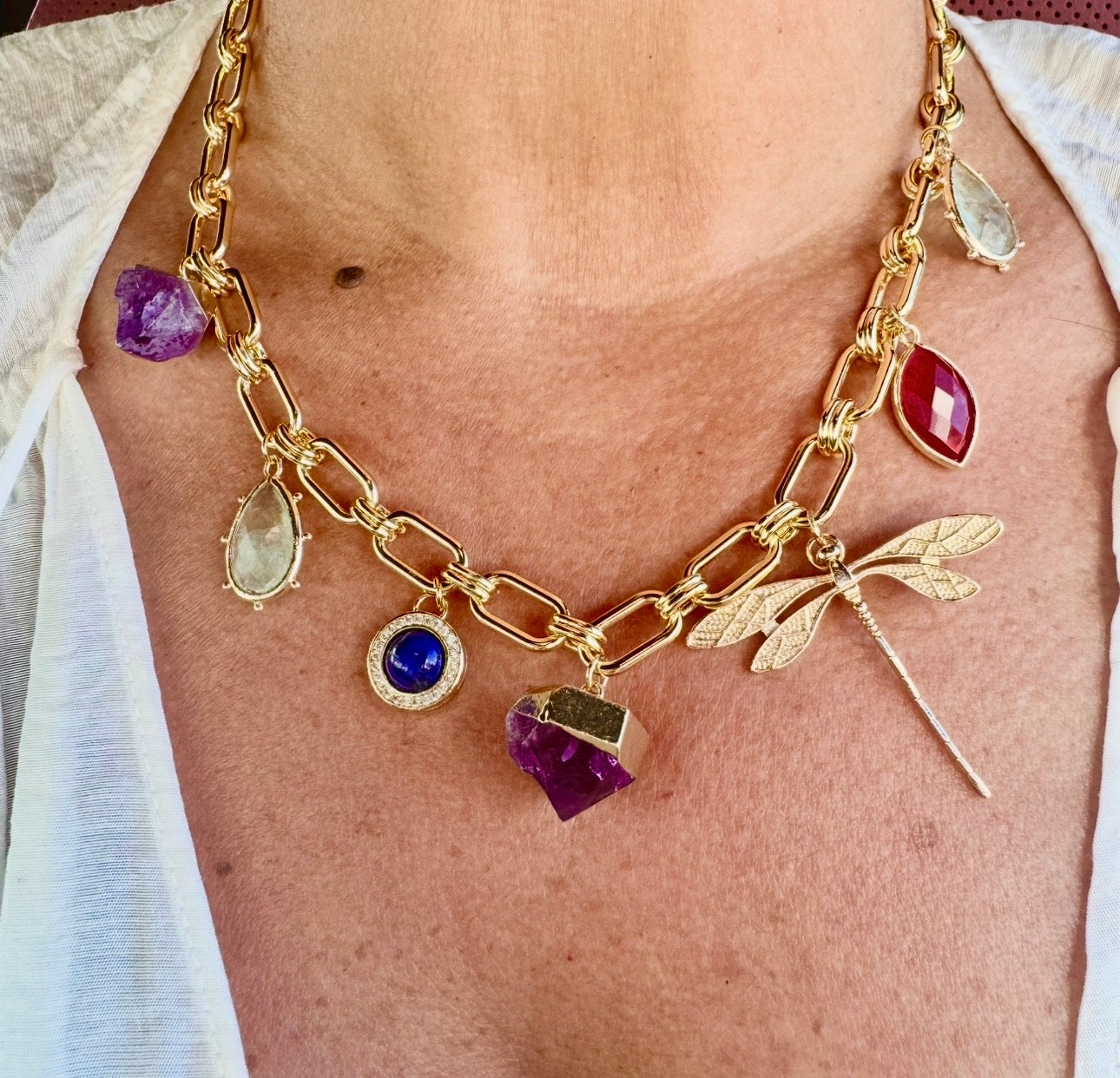 Collar Cuarzos con Libélula