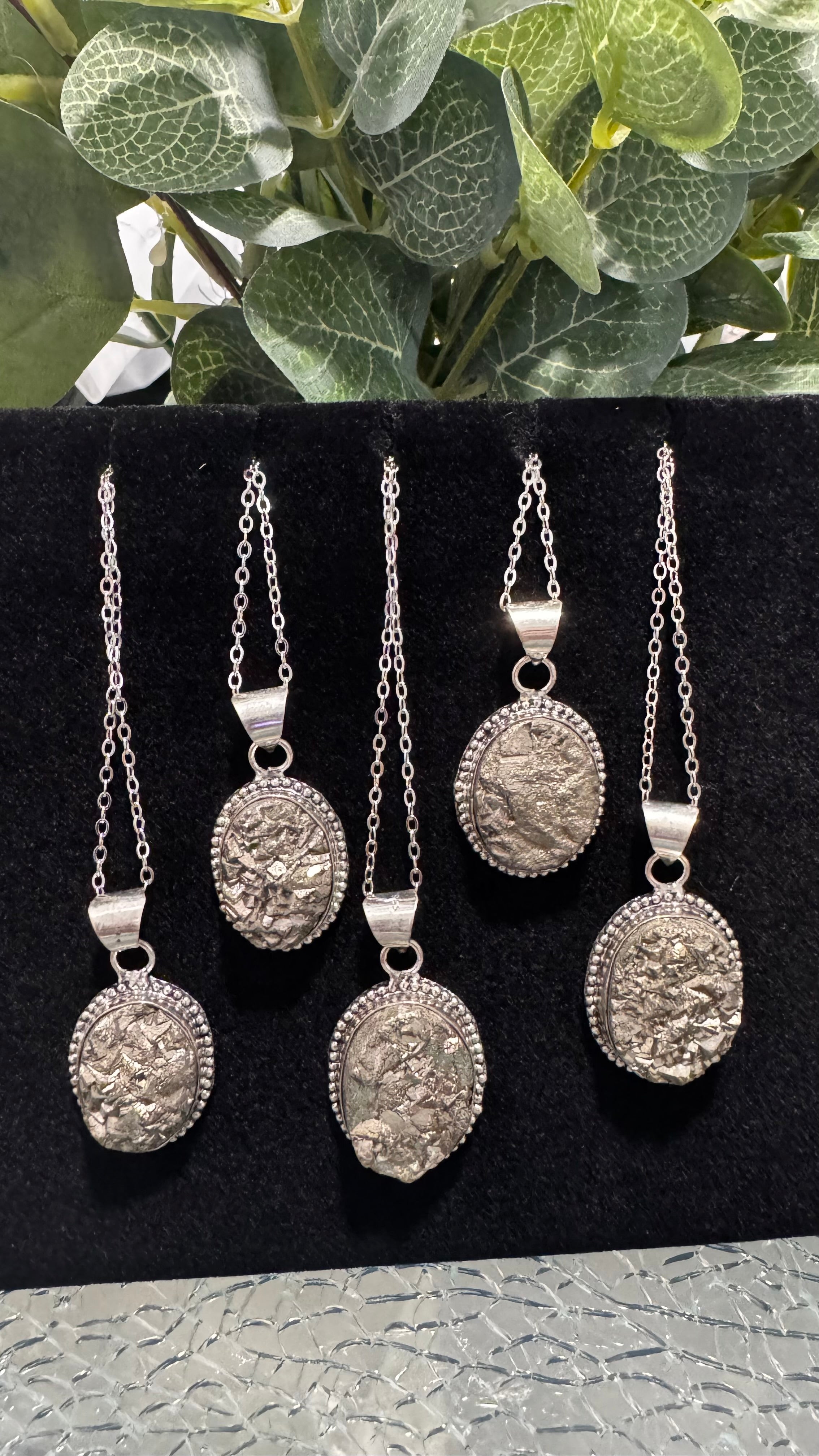 Pirita Pendant