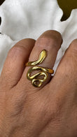 SORTIJA DE SERPIENTE DORADA AJUSTABLE
