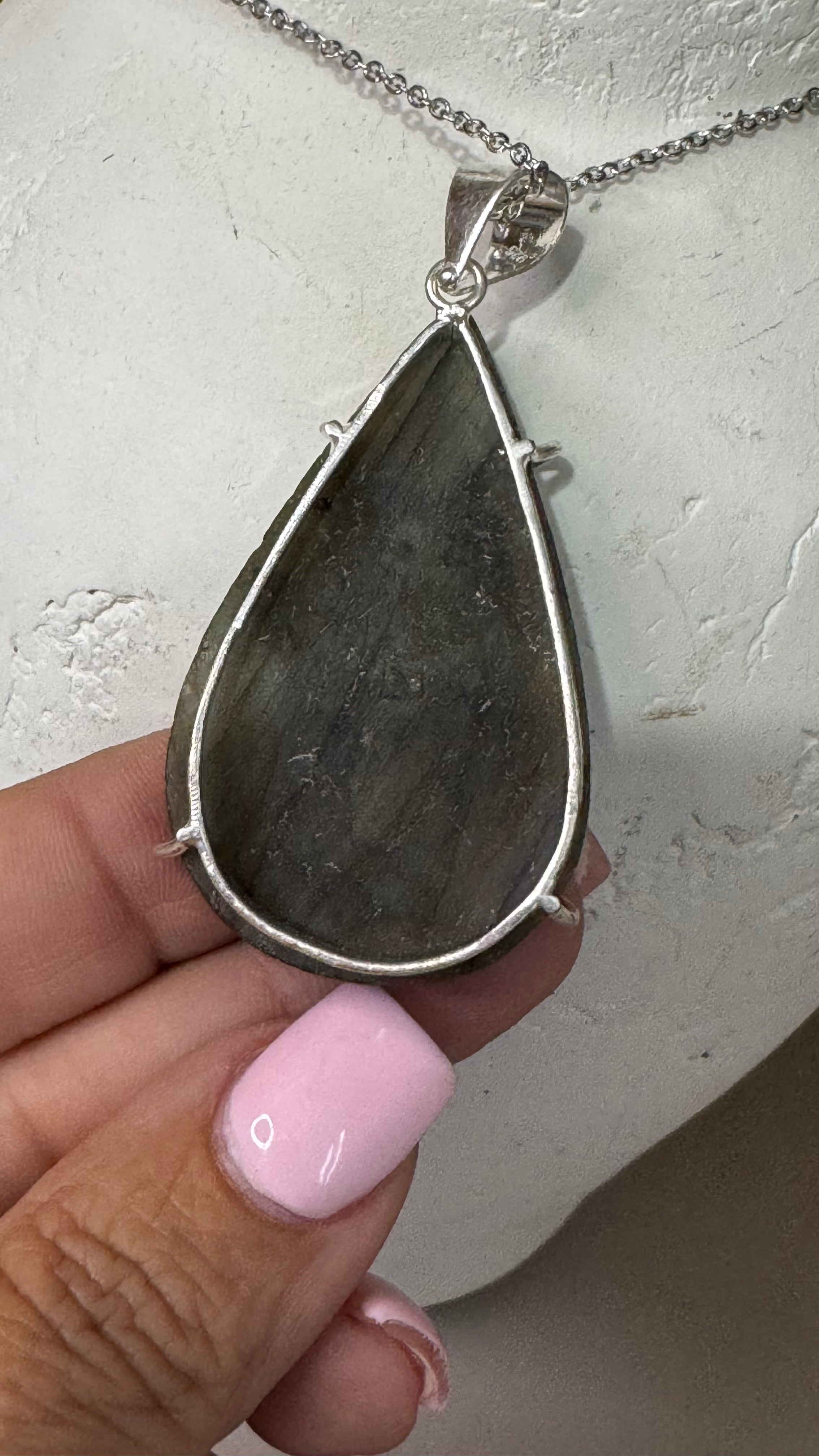 LABRADORITA PENDANT RAW