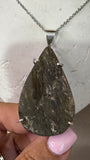LABRADORITA PENDANT RAW