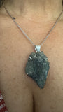 SOLD!    LABRADORITA PENDANT RAW
