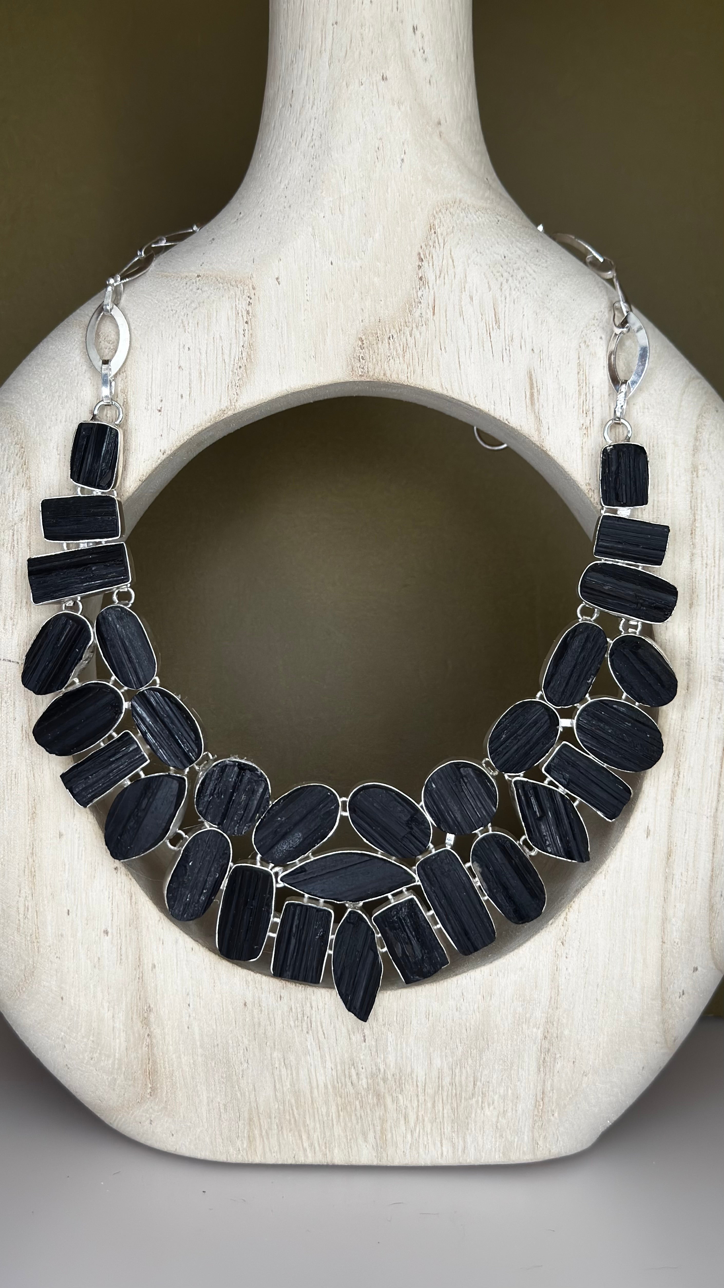 (Sold) COLLAR DE TURMALINA NEGRA