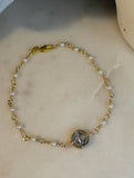 Collar de Perlas con medalla de San Benito