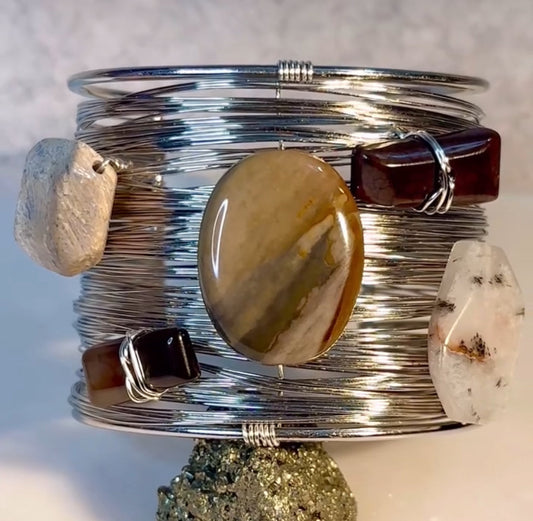 Pulsera alambrada Jade