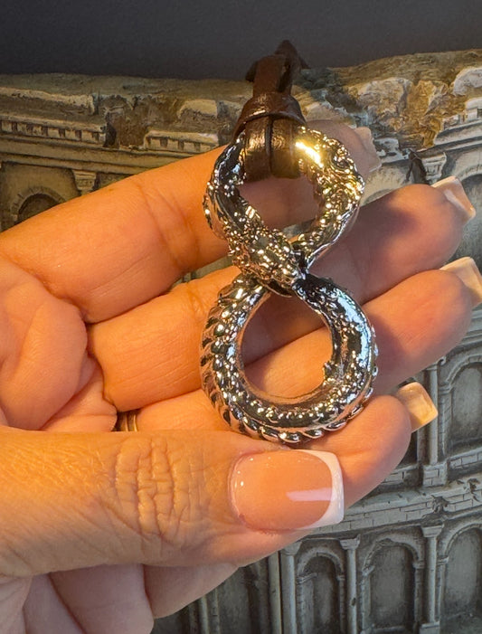 Snake Pendant ♾️