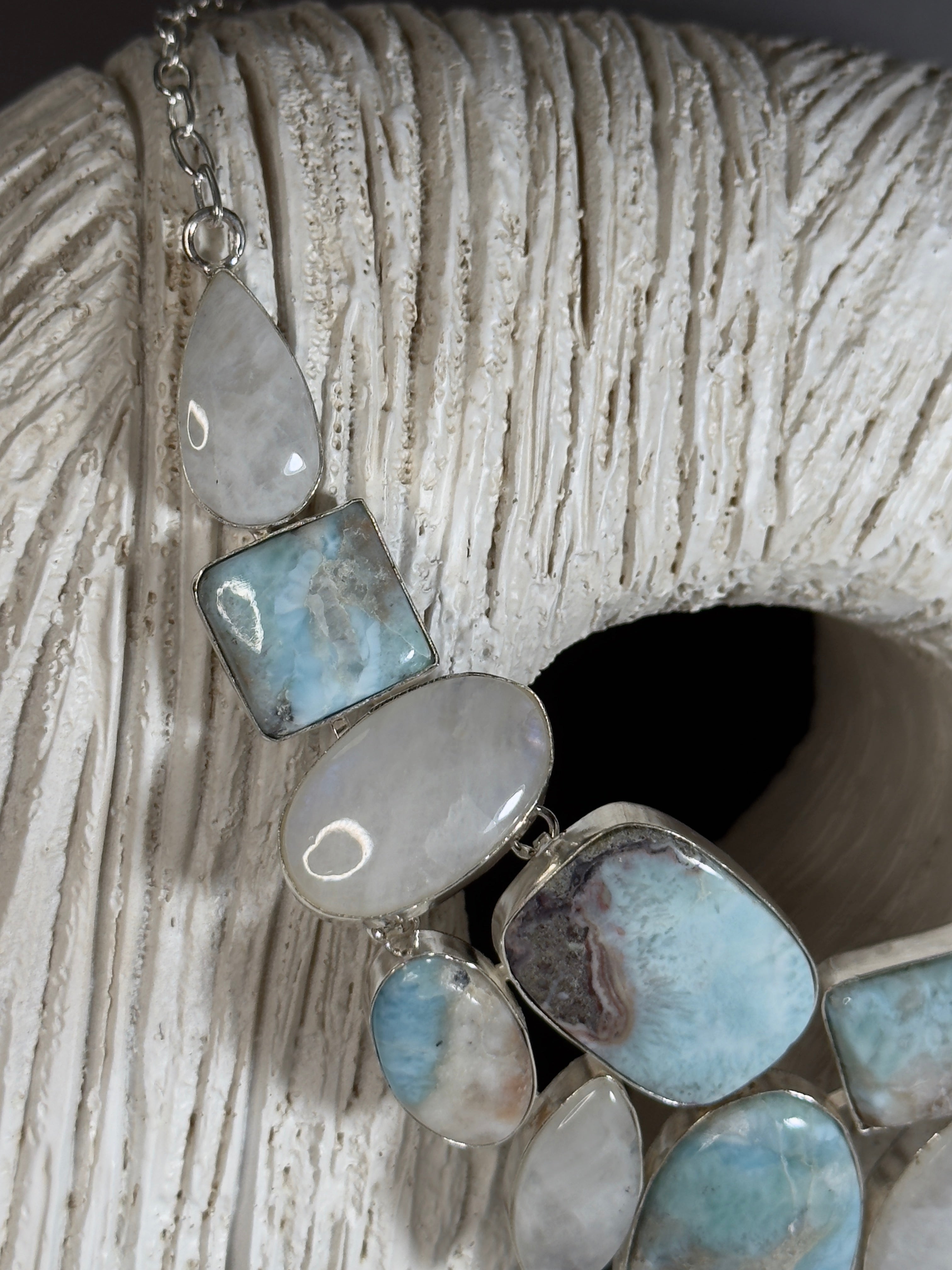 LARIMAR Y RAIMBOW MOONSTONE